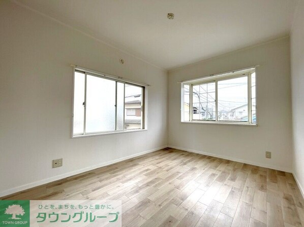 ロイヤル流山の物件内観写真